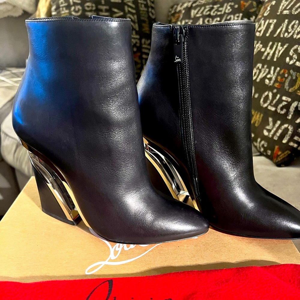Christian Louboutin Levitibootie